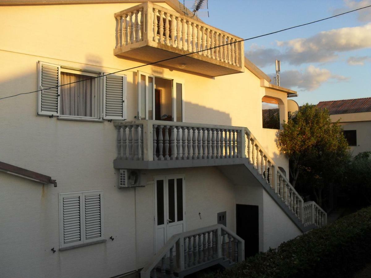 Apartment Zdenka Povljana Zewnętrze zdjęcie