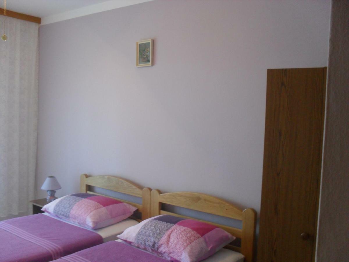 Apartment Zdenka Povljana Zewnętrze zdjęcie