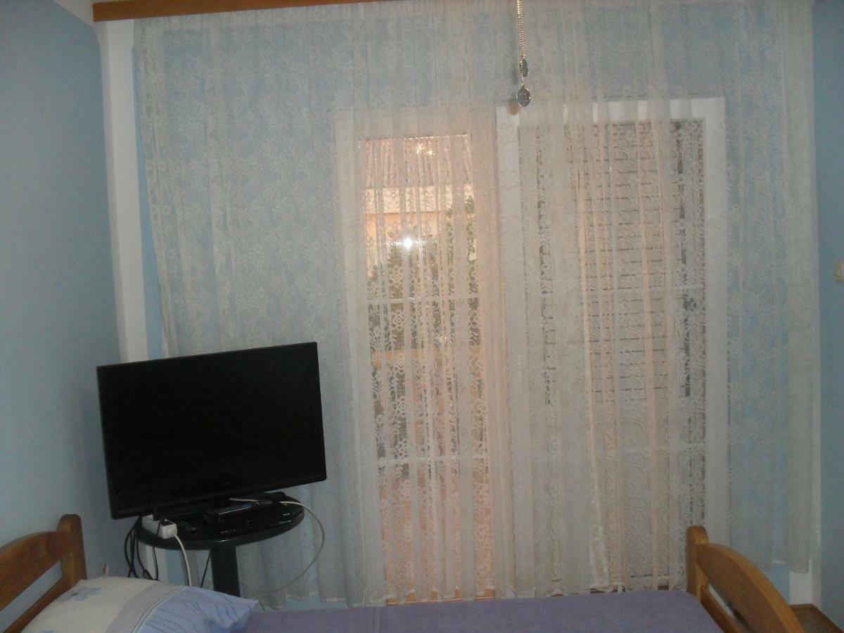 Apartment Zdenka Povljana Zewnętrze zdjęcie