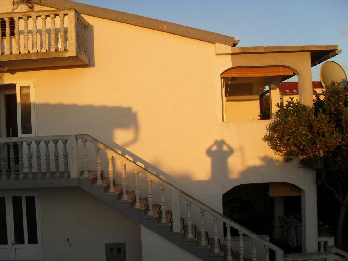 Apartment Zdenka Povljana Zewnętrze zdjęcie