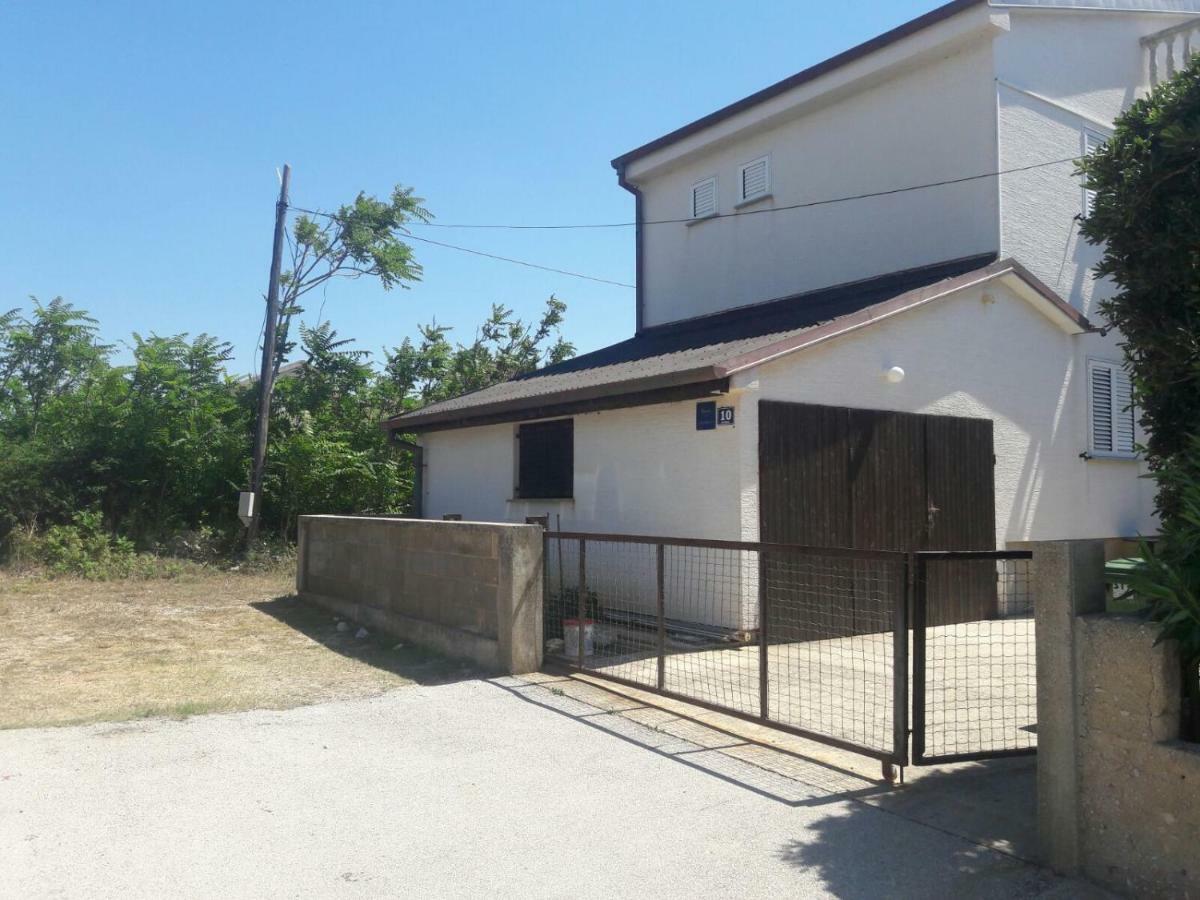 Apartment Zdenka Povljana Zewnętrze zdjęcie